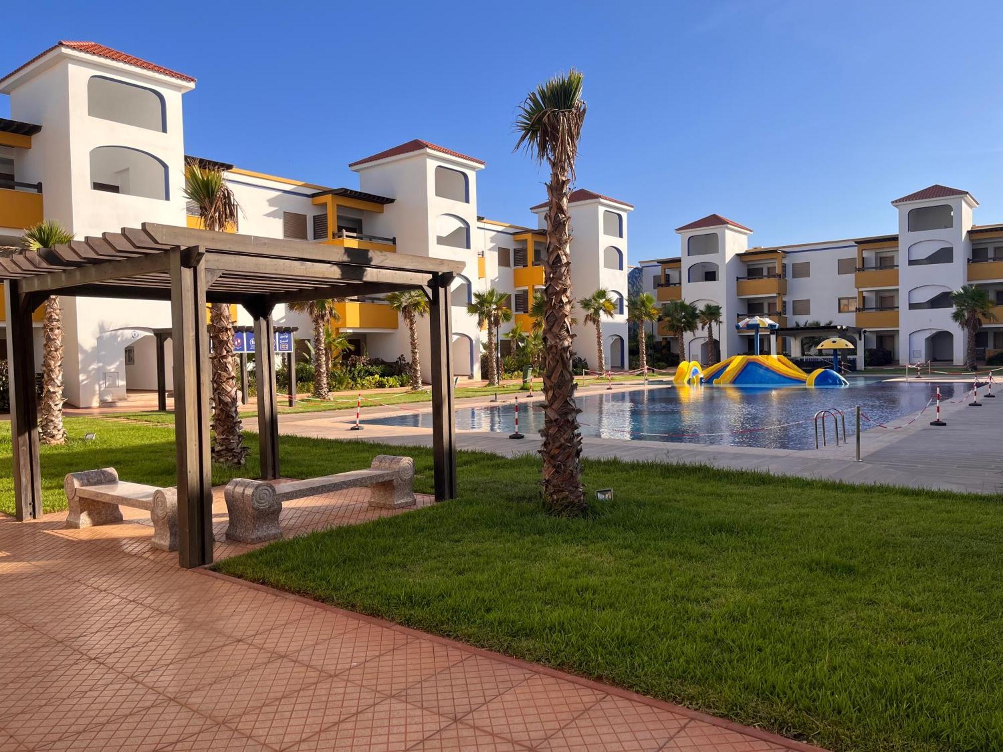Apartement Haut Standing Avec Piscine A La Marina Saïdia Kültér fotó